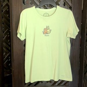 Women's M Life Is Good tee Dog & Cat gently used